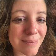 Doctorante en philosophie et histoire du théâtre, j'ai enseigné cette matière au lycée général durant plusieurs années.